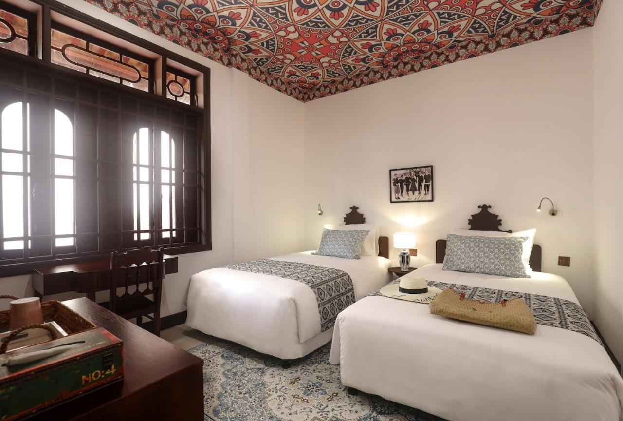 The Mansion Hoi An By Minova Bed & Breakfast Exterior photo